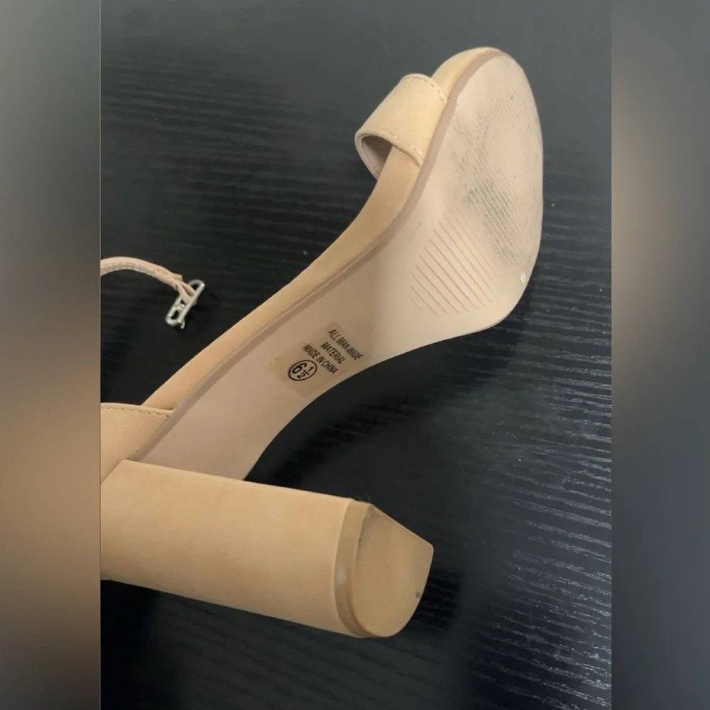 Elegant Tan Women's Sandals